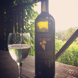 Miješano domaće vino